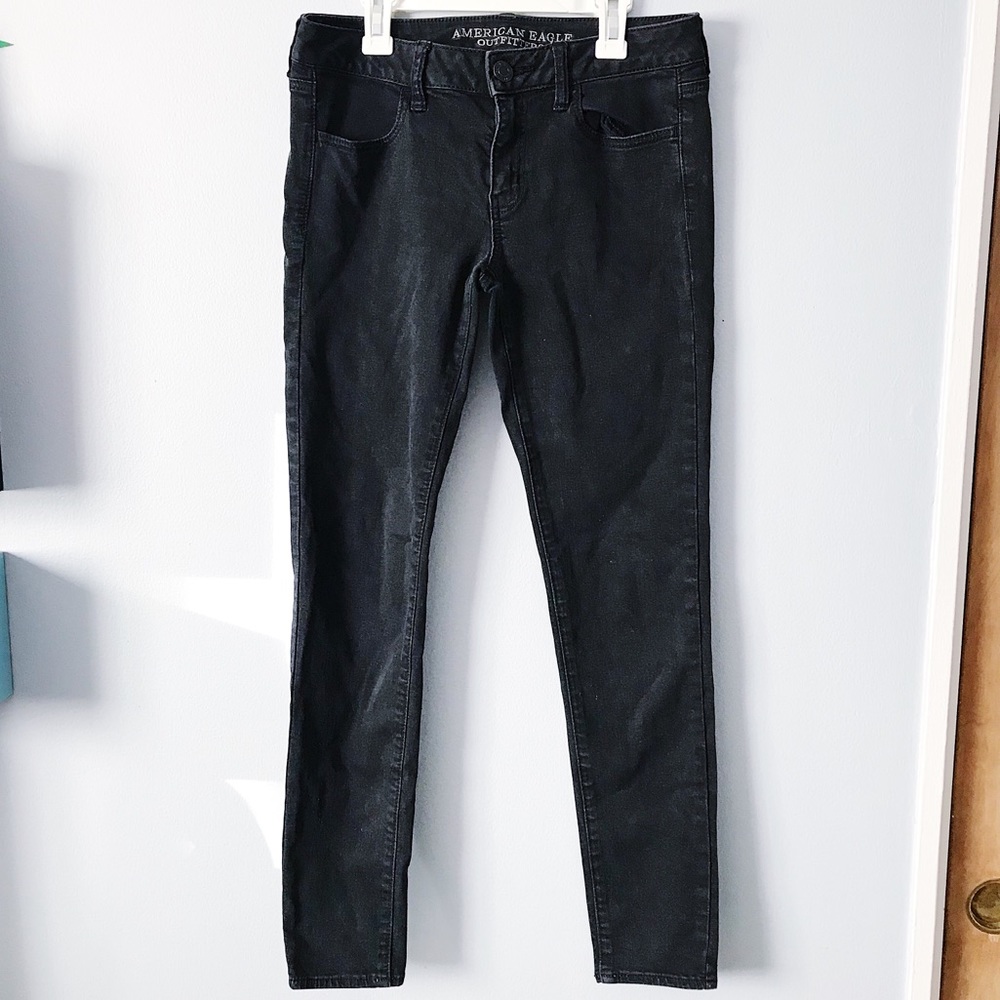 American Eagle Classic Black Jeans
